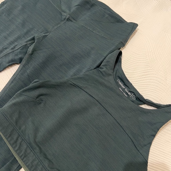 Outdoor Voices Green Set - Picture 2 of 3